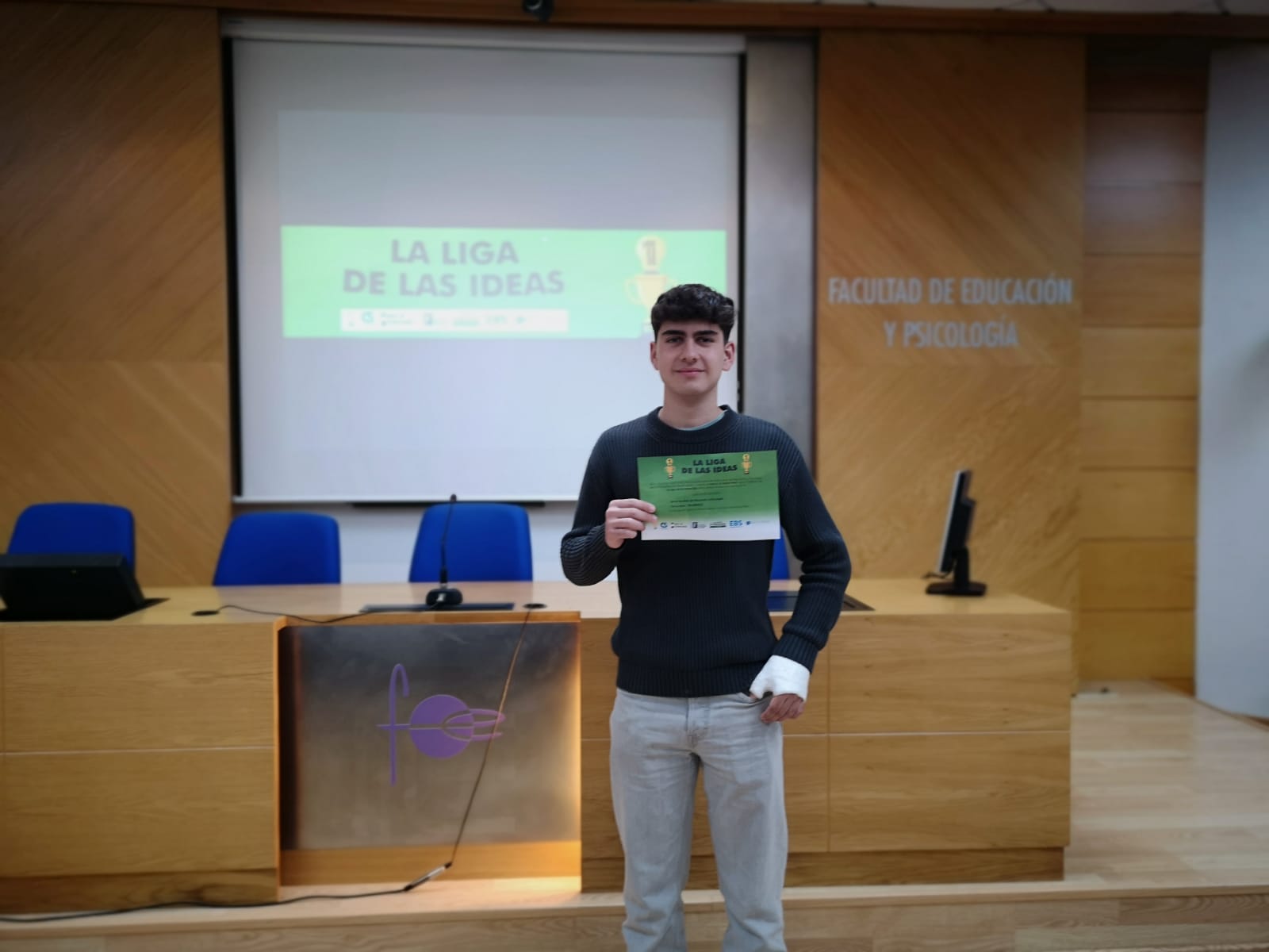 Imagen por defecto de 340 por 227 píxeles